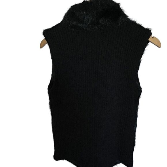 Black Faux Fur Vest - Size Small - Picture 2 of 2